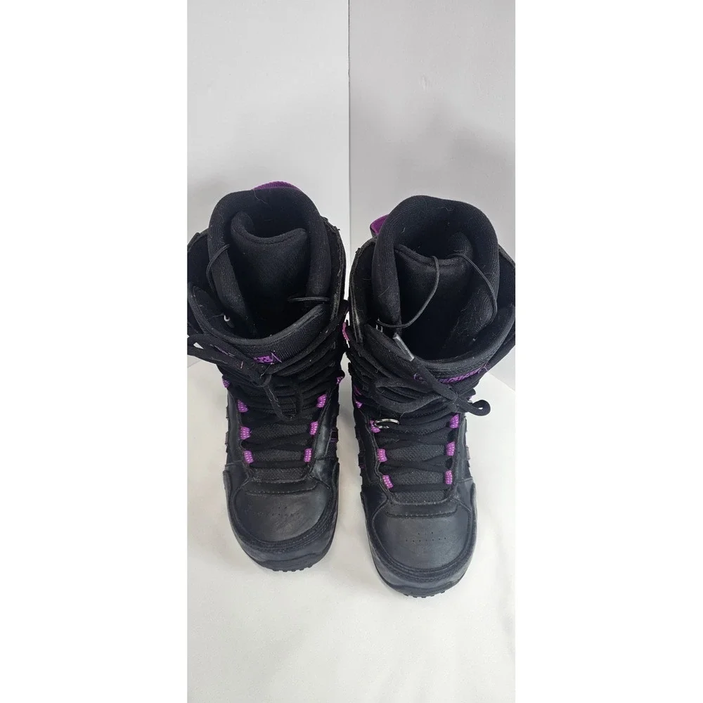 K2 Range Snowboard Boots‎ Womens 8 Black Purple Lace Up Winter Riding